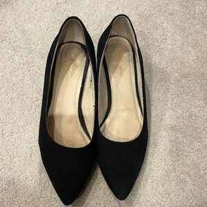 Black Pointed Toe Women's low heel pumps - size 8, $20